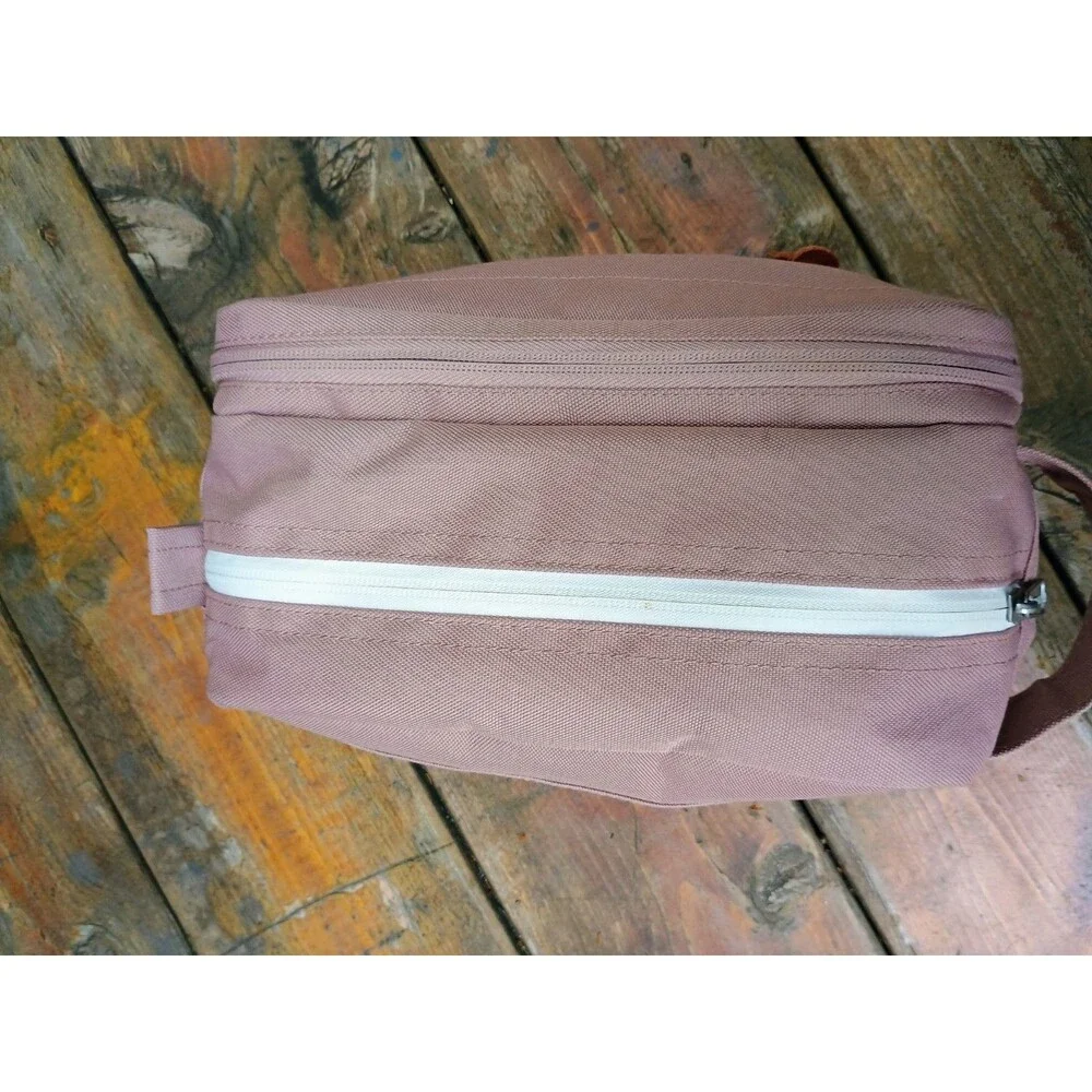 Herschel Supply Co. Chapter Travel Kit Ash Rose Pink Cosmetics Makeup